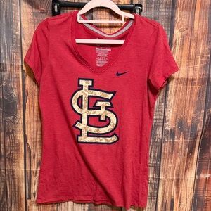 Nike Red Women's V-Neck St. Louis Cardinals Logo Tee